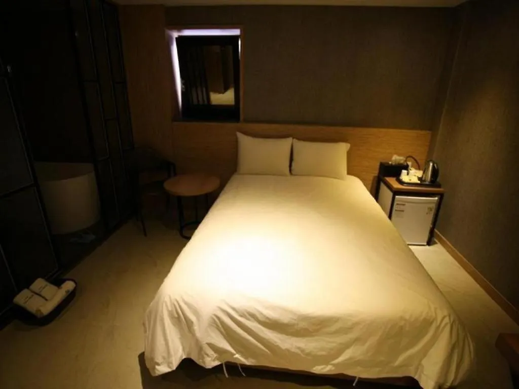Hotel Treeshade Dongdaemun 서울특별시 2*,  대한민국