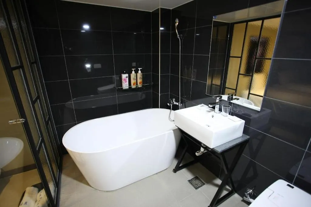 Hotel Treeshade Dongdaemun 서울특별시 2*,